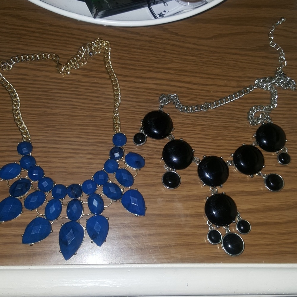 Black and blue necklace